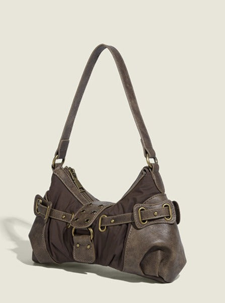 Beautifully Finished Bag in a Timeless Design