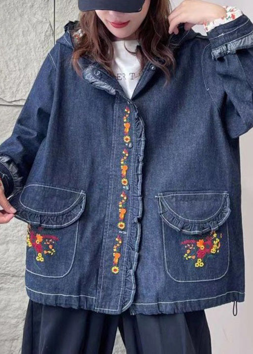 Beautifully Finished Coat in a Timeless Design