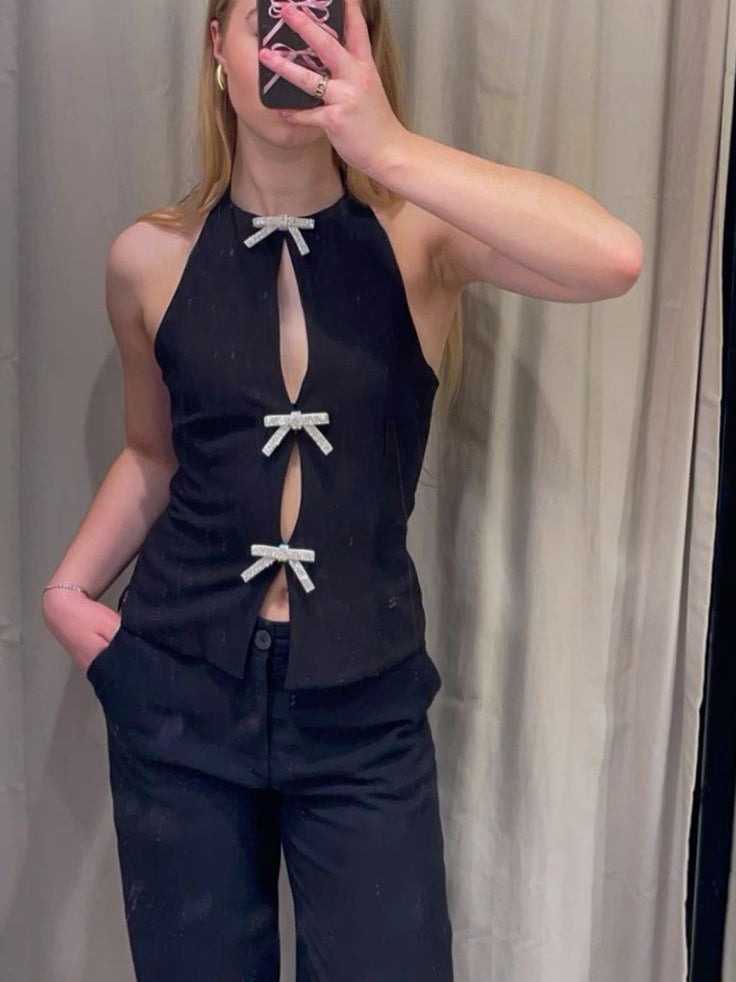 Classic Vintage & Enduringly Stylish Top