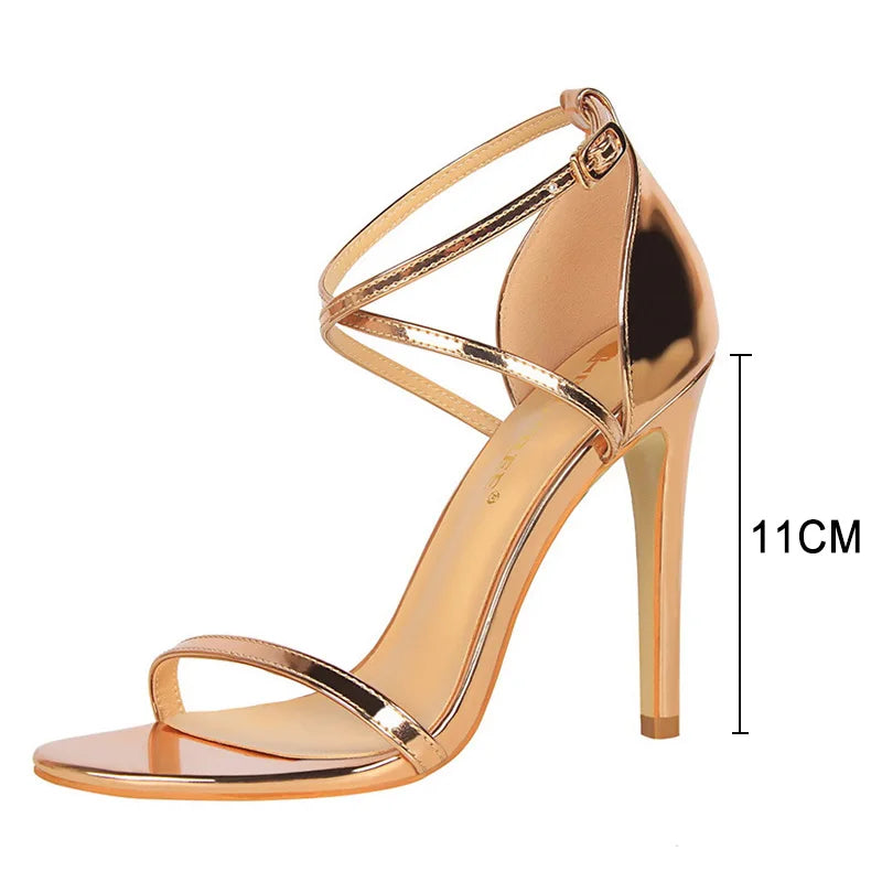 Beautifully Finished Heels in a Timeless Design