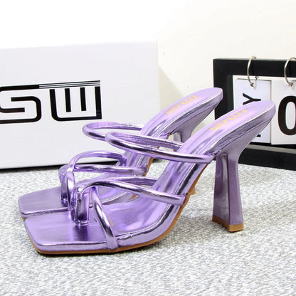Well Tailored Sandals with a Graceful Silhouette