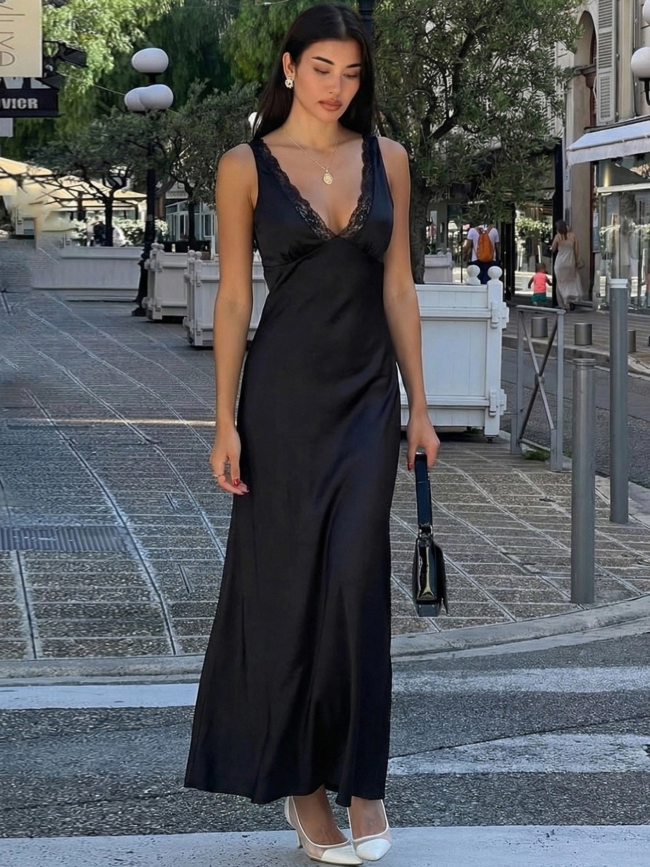 Elegantly Styled Dress for Everyday Wear
