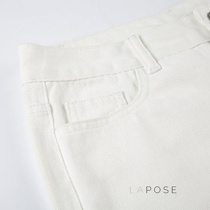 Sophisticated Garment with a Clean Classic Look