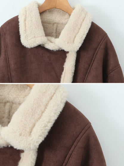 Sophisticated Coat with a Clean Classic Look