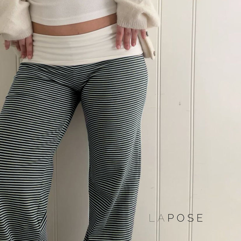 Classic Vintage Pants with a Flattering Fit