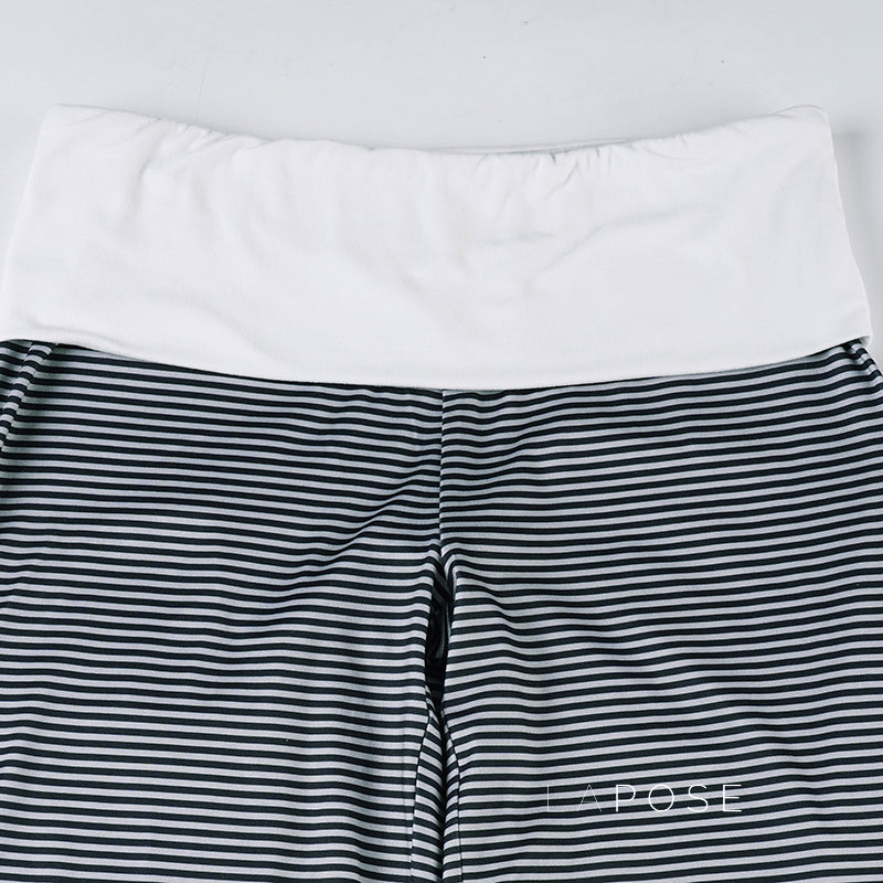 Classic Vintage Pants with a Flattering Fit