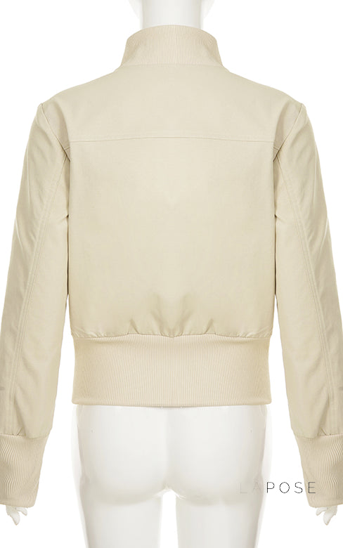 Polished Jacket with an Effortless Classic Look