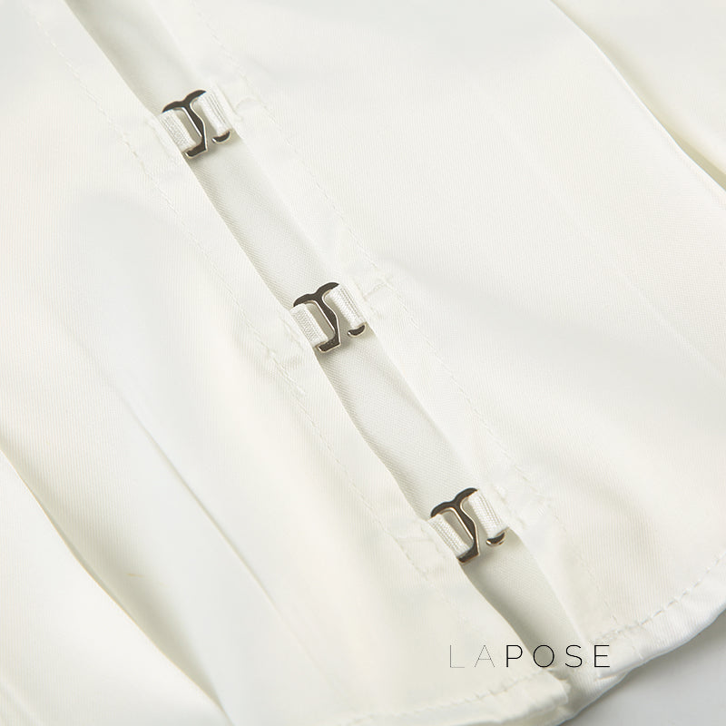 Effortlessly Elegant Top with a Timeless Design