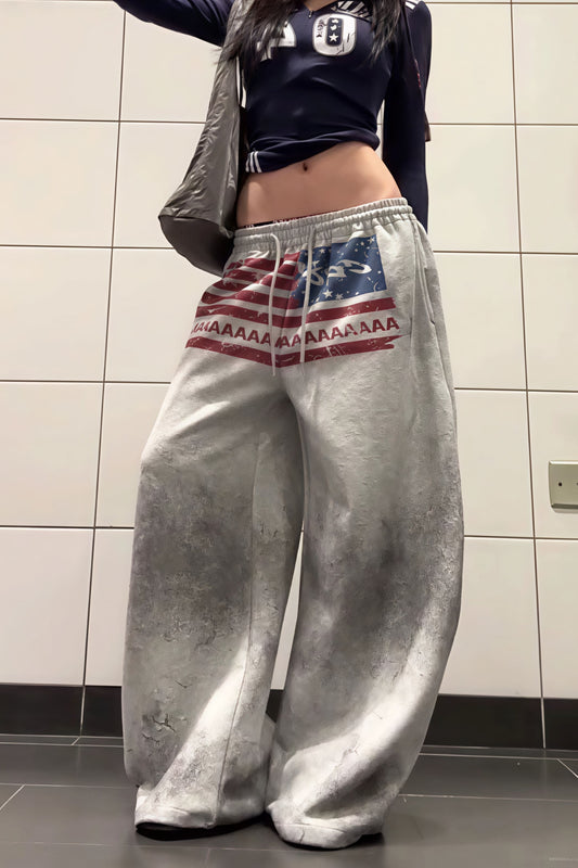 Elegantly Styled Pants for Everyday Wear