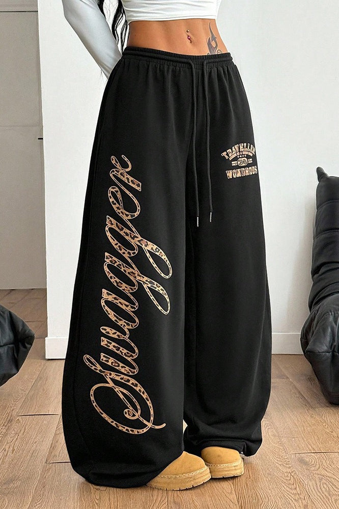 Gracefully Styled Pants for Any Occasion