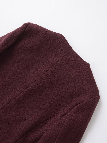 Beautifully Finished Coat in a Timeless Design