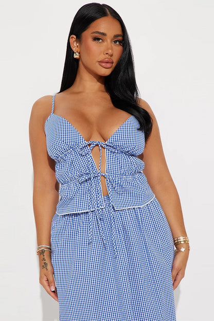 Beautifully Balanced Top with Timeless Character