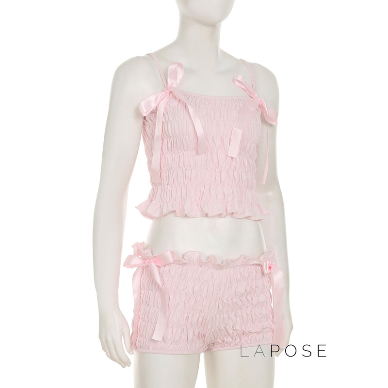Well Tailored Garment with a Graceful Silhouette