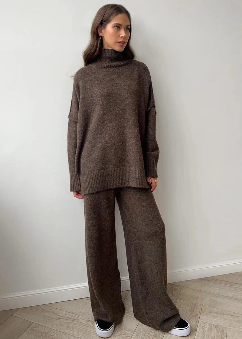 Beautifully Finished Sweater in a Timeless Design