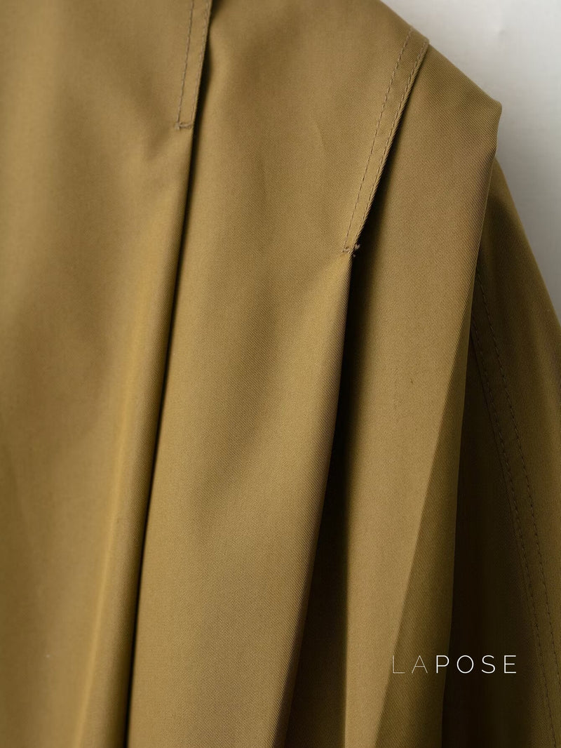 Well Tailored Garment with a Graceful Silhouette
