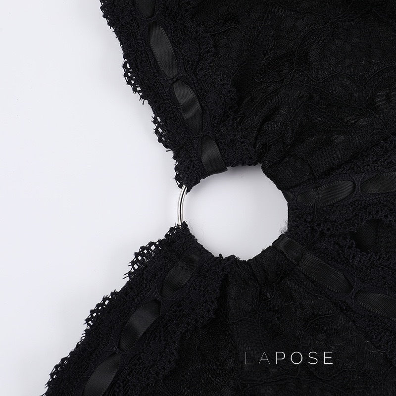 Effortlessly Elegant Garment with a Timeless Design