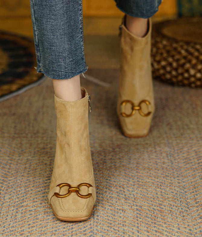 Beautifully Finished Boots in a Timeless Design