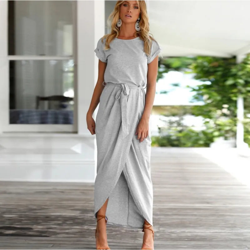 Billie Timeless and stylish summer dress
