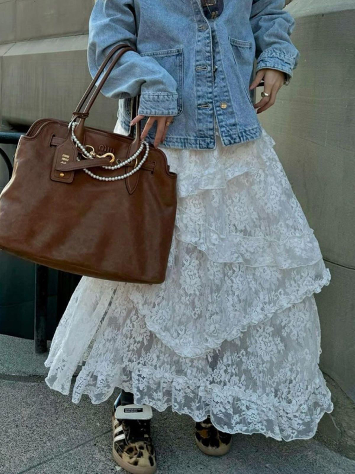 Sophisticated Garment with a Clean Classic Look