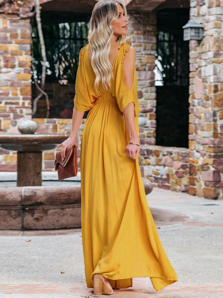 Gracefully Styled Dress for Any Occasion