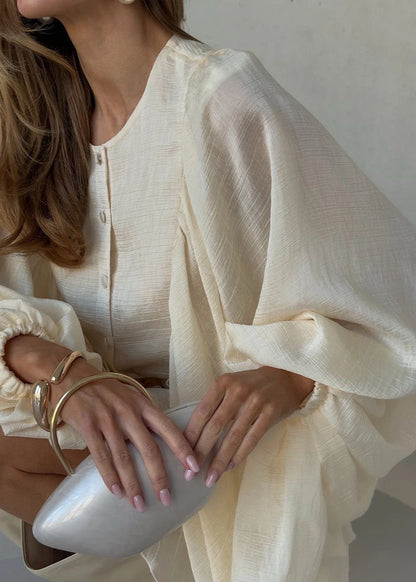 Well Tailored Dress with a Graceful Silhouette