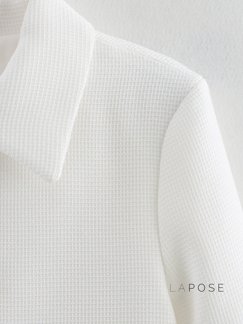 Gracefully Styled Jacket for Any Occasion