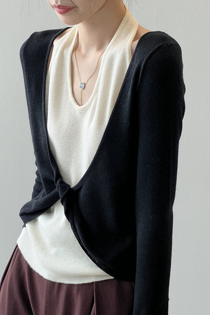 Sophisticated Garment with a Clean Classic Look