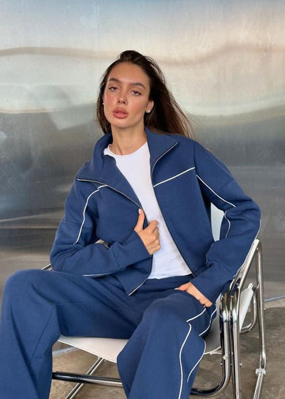 Elegantly Styled Pants for Everyday Wear