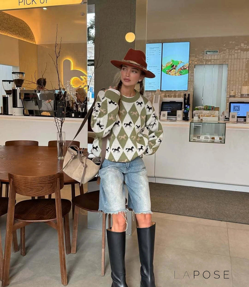 Gracefully Styled Sweater for Any Occasion