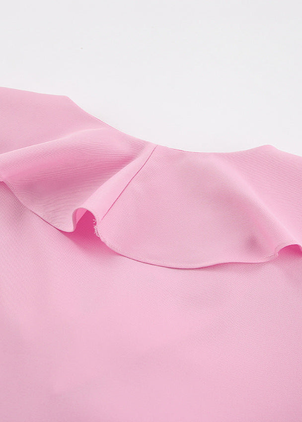 Classic Vintage Blouse with a Flattering Fit