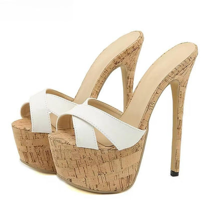 Classic Vintage Heels with a Flattering Fit