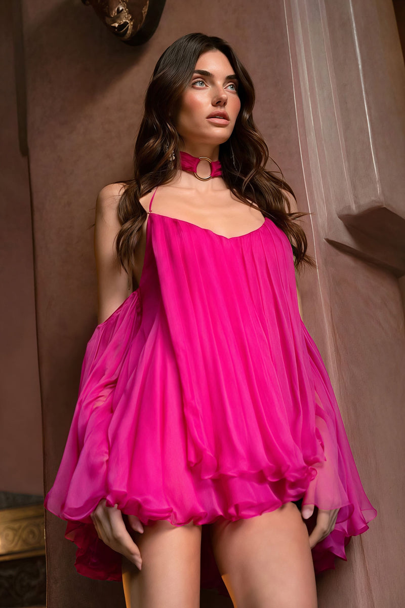 Beautifully Crafted Dress in a Classic Style