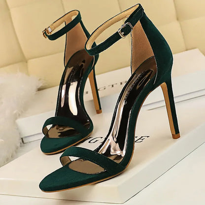A Vintage Style Sandals with Delicate Timeless Details