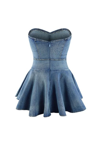 Beautifully Crafted Dress in a Classic Style