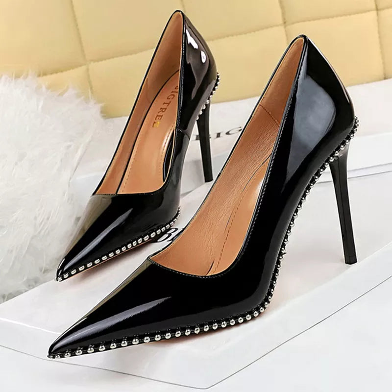 Gracefully Styled Heels for Any Occasion