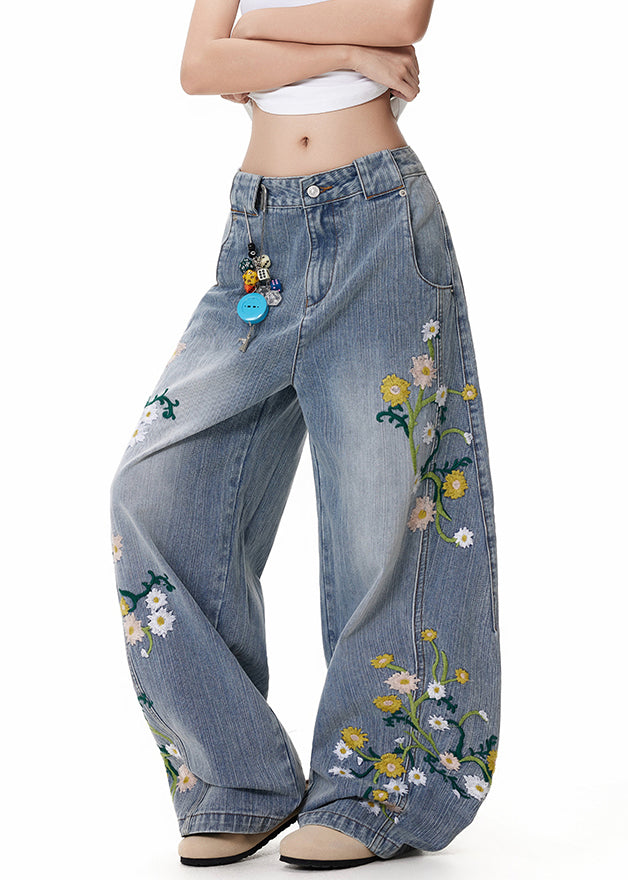 Elegantly Styled Pants for Everyday Wear