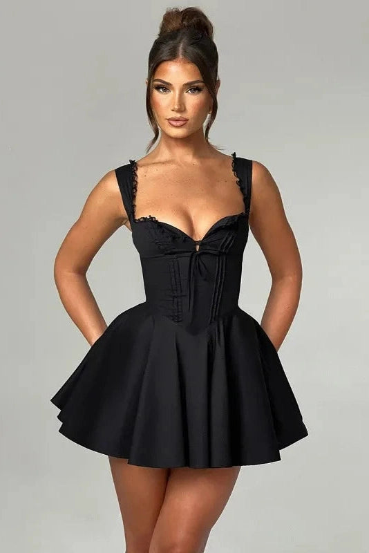 Gracefully Styled Dress for Any Occasion