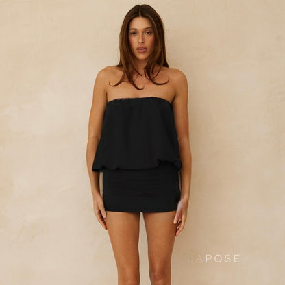 Well Tailored Garment with a Graceful Silhouette
