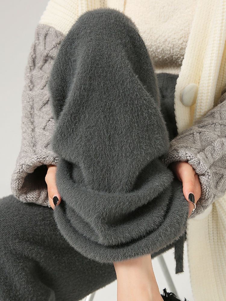 Classic Vintage Pants with a Flattering Fit