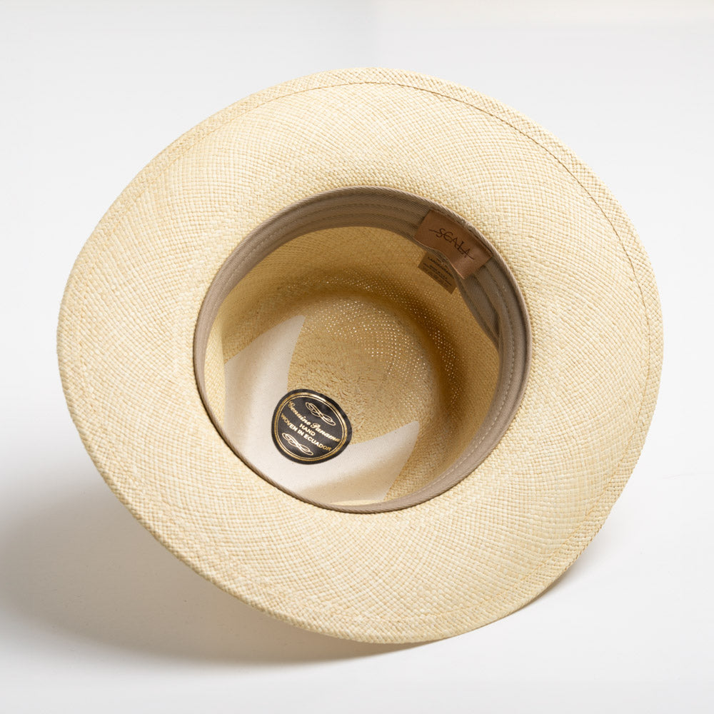 Polished Garment with an Effortless Classic Look