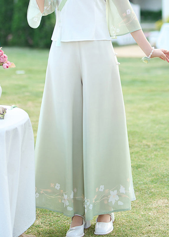Beautifully Finished Pants in a Timeless Design