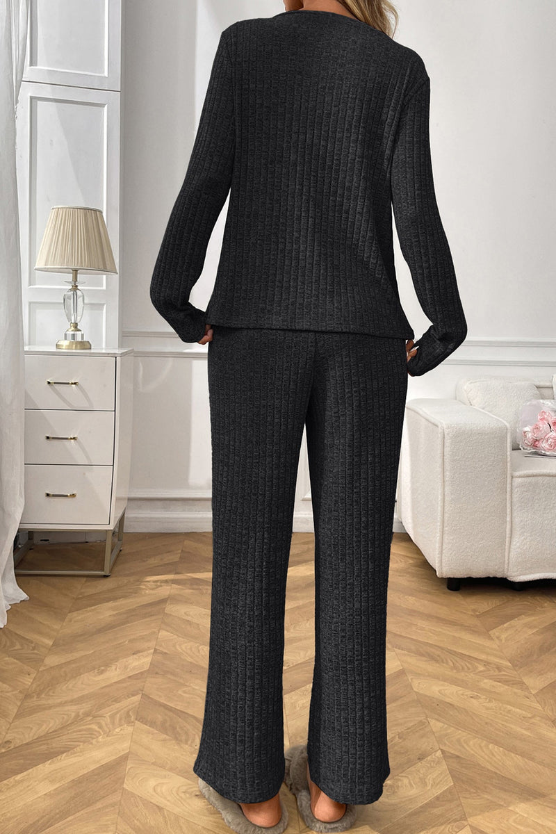 Well Tailored Garment with a Graceful Silhouette