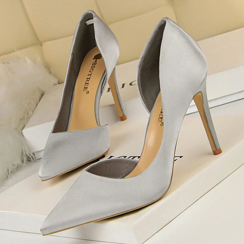 Gracefully Styled Heels for Any Occasion