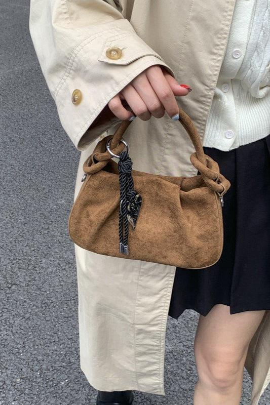 Beautifully Finished Bag in a Timeless Design