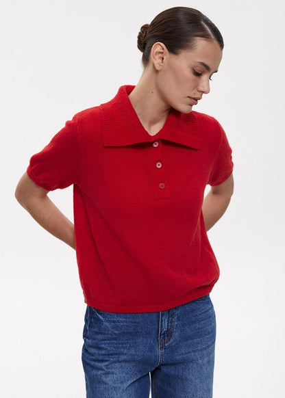 Polished Shirt with an Effortless Classic Look
