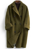 Effortlessly Elegant Coat with a Timeless Design