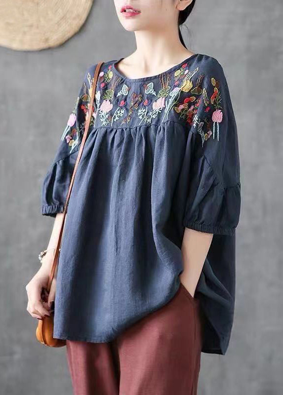 Beautifully Finished Shirt in a Timeless Design