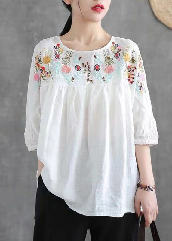 Beautifully Finished Shirt in a Timeless Design