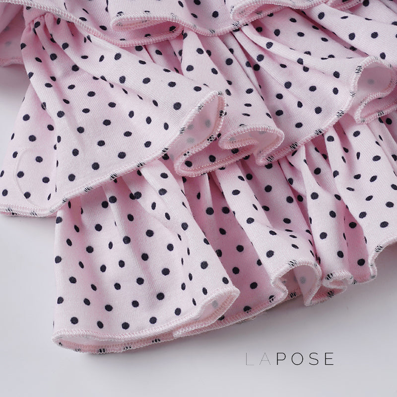 Beautifully Finished Garment in a Timeless Design
