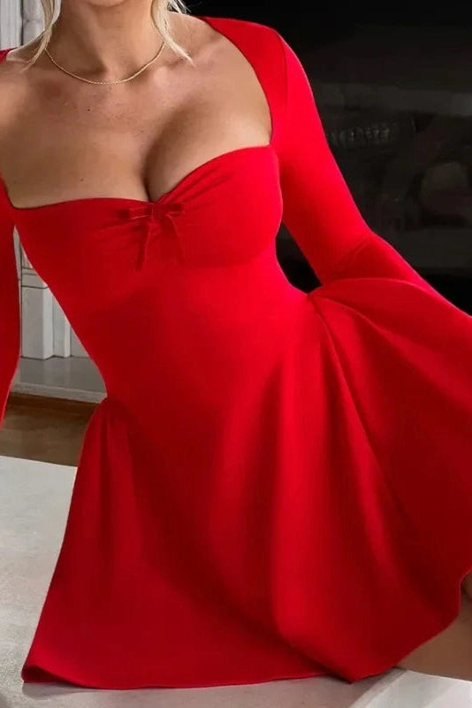 Effortlessly Elegant Dress with a Timeless Design